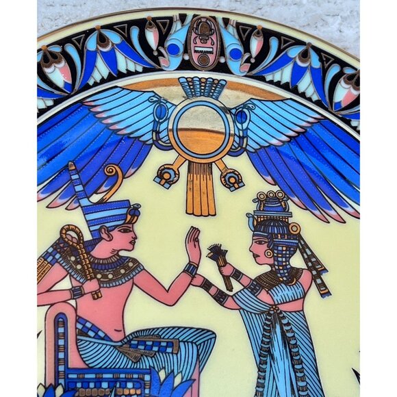 Fine Royal Porcelain King Tut Decorative Plate 6.5" Diameter Egyptian Design GUC - Picture 6 of 10